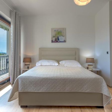 Apartments Emanuela Sukošan Extérieur photo