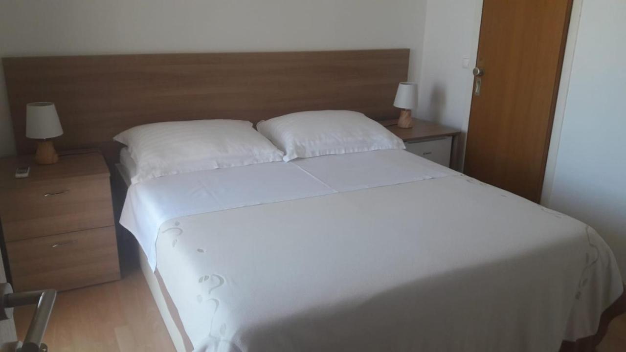 Apartments Emanuela Sukošan Chambre photo